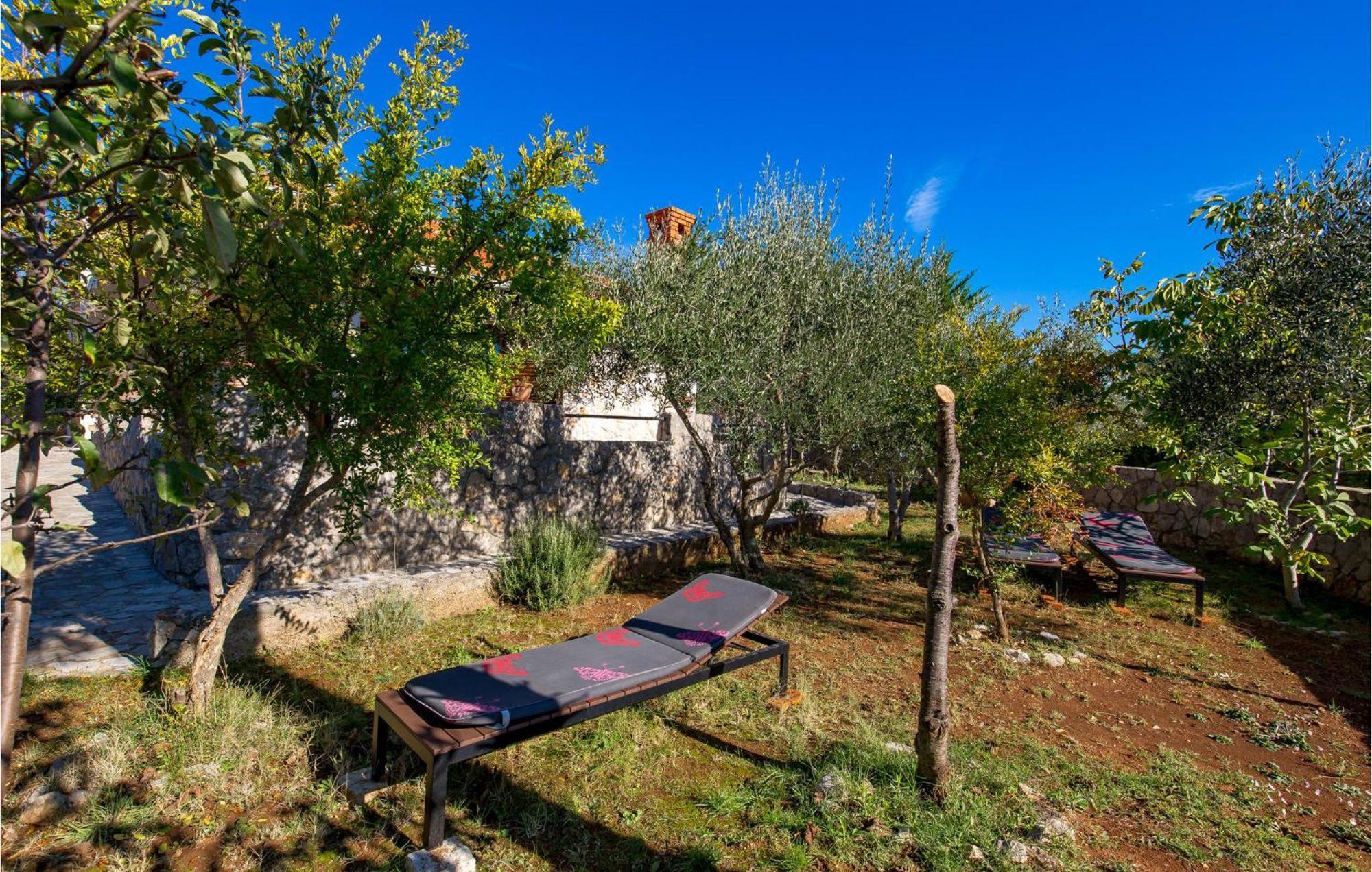 Gorgeous Home In Zgaljici With Sauna Εξωτερικό φωτογραφία